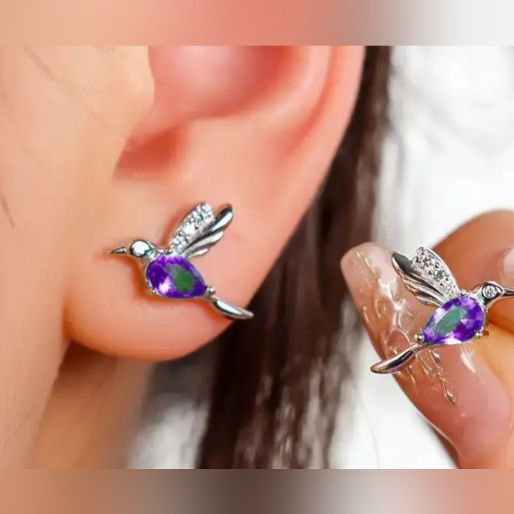 2/30$ Or 3/$35 NEW Boho Silver and Purple Hummingbird Post Gift Earrings-(#0288)